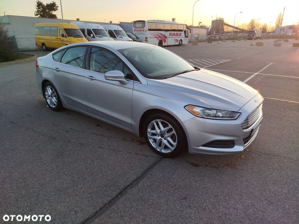 Ford Fusion - 7