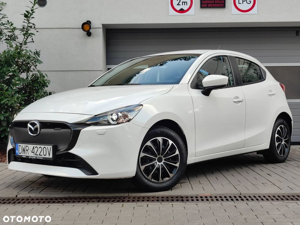 Mazda 2 - 3