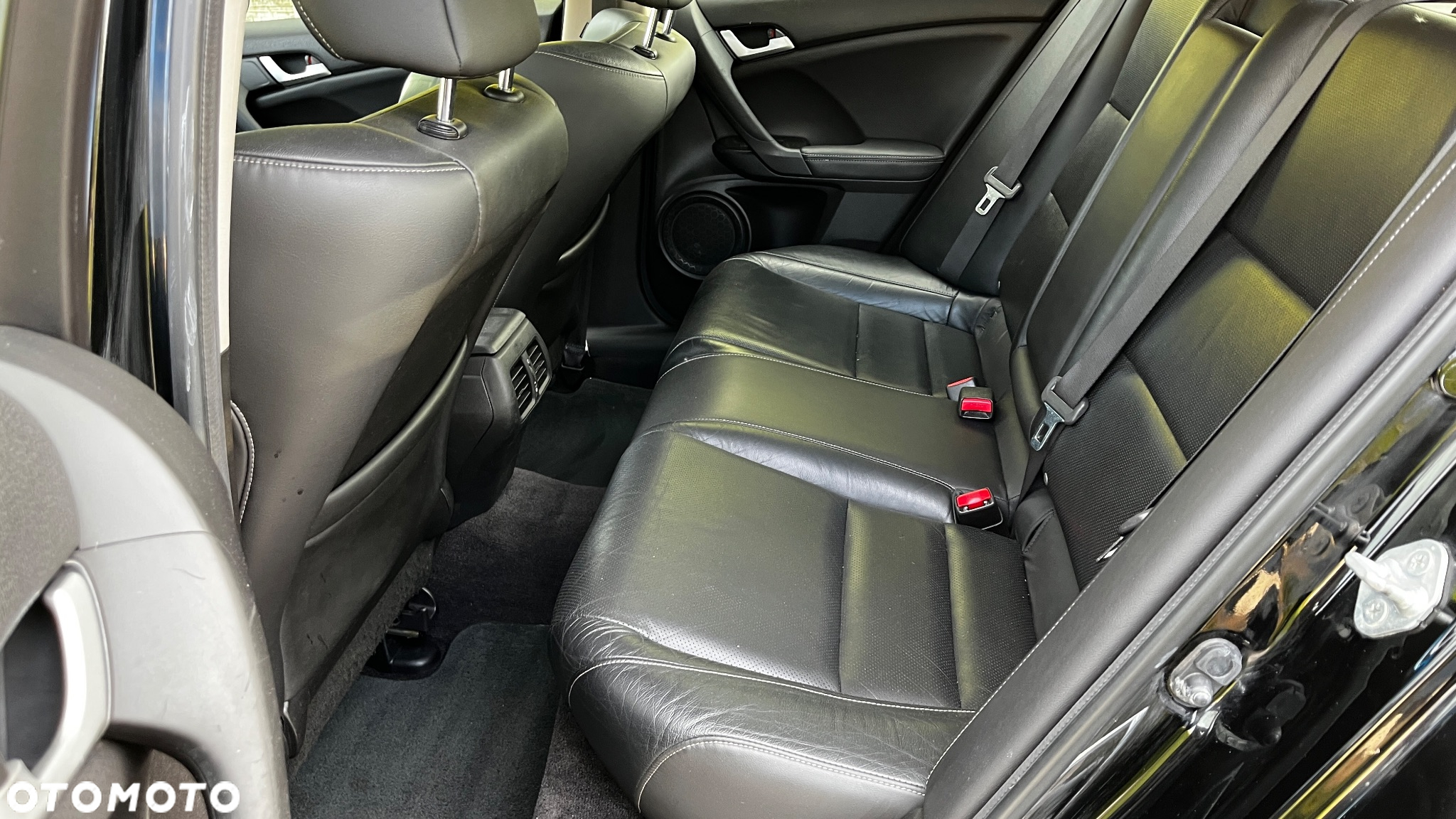 Honda Accord 2.0 Executive - 15