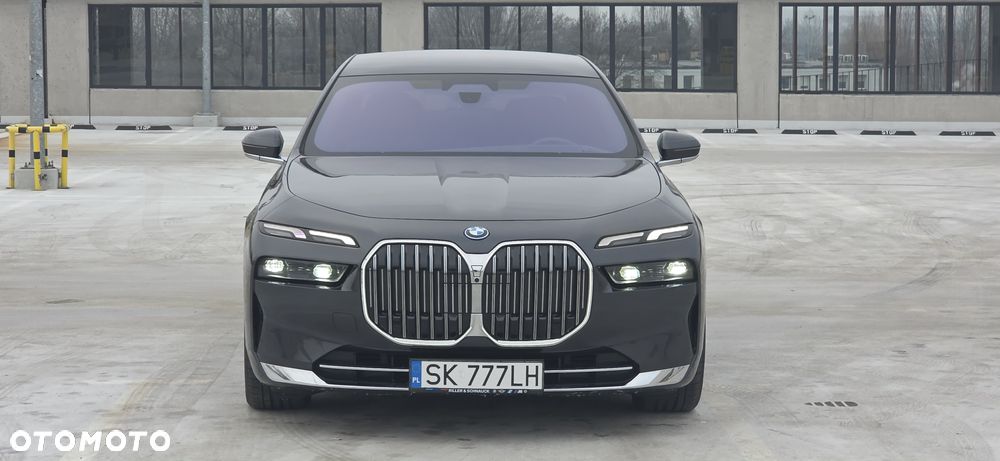 BMW Seria 7 750e xDrive - 7