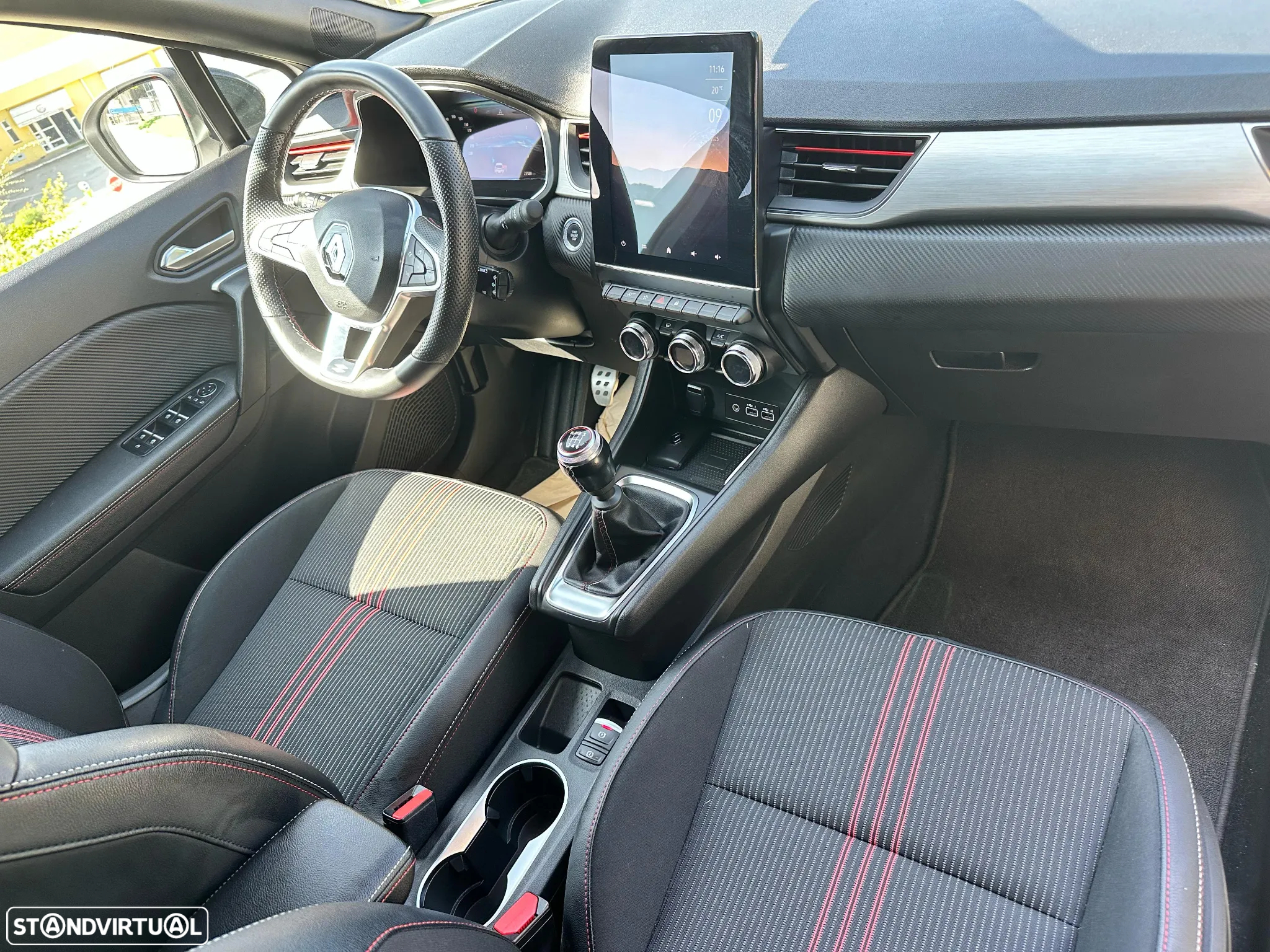Renault Captur 1.0 TCe RS Line - 12