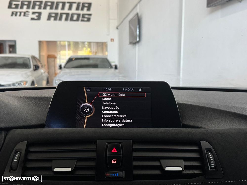 BMW 320 d Auto Pack M - 16