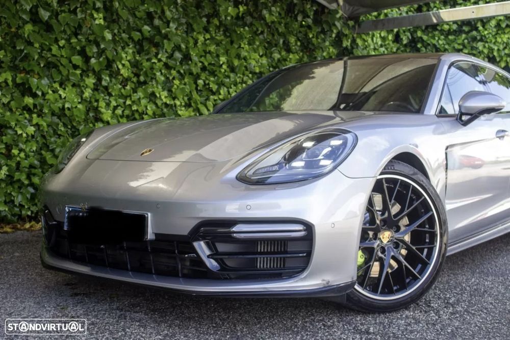 Porsche Panamera Sport Turismo - 10