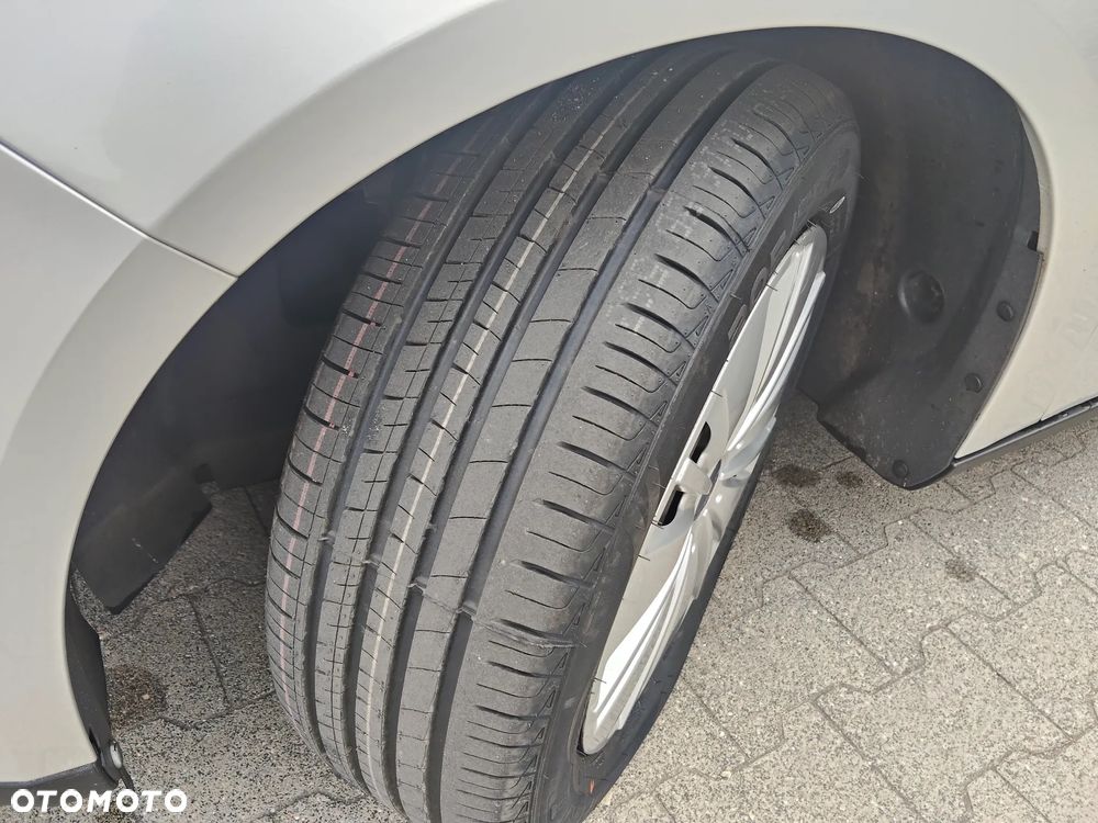 Ford Focus 1.0 EcoBoost Trend Sport - 17