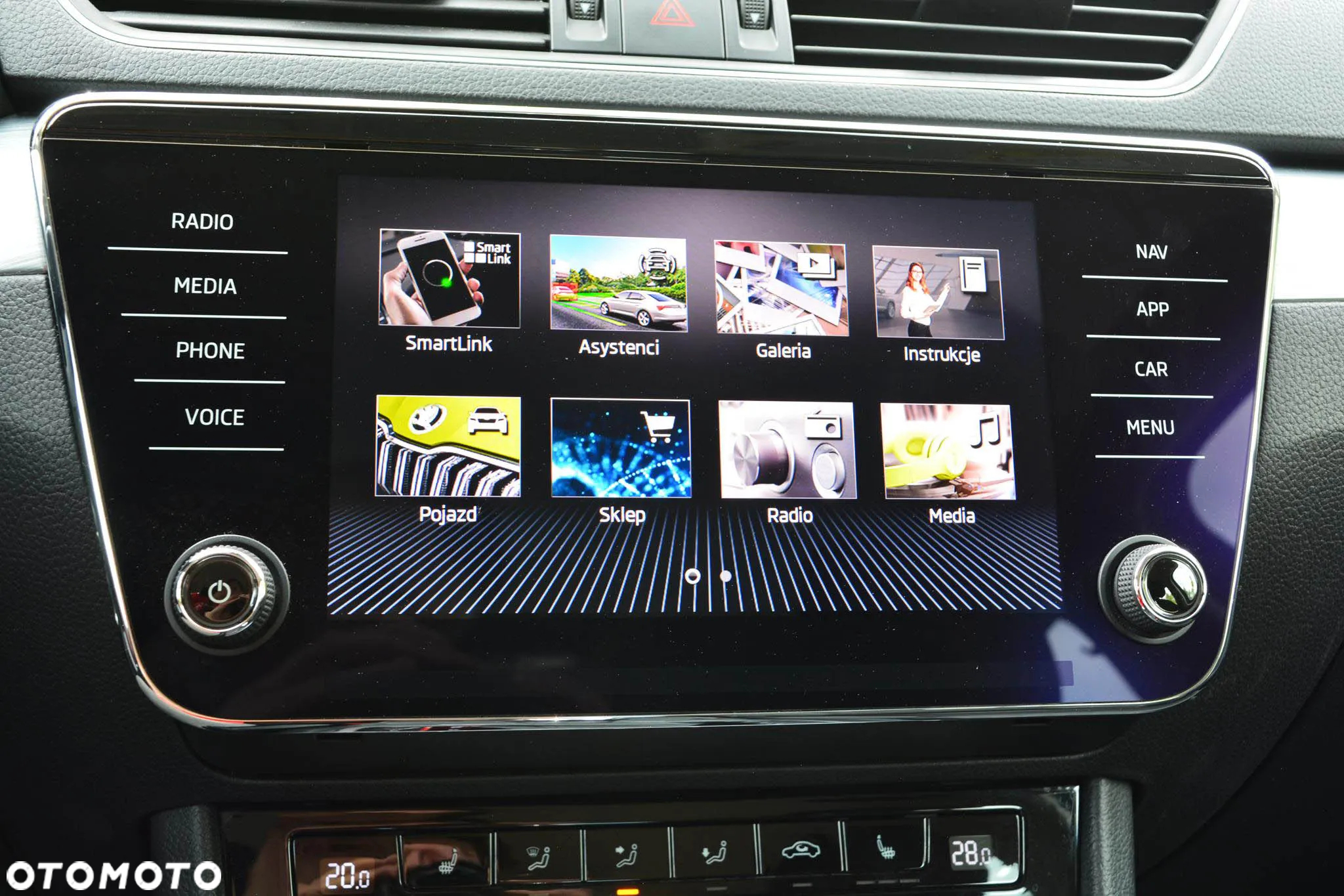 Skoda Superb 2.0 TDI Ambition DSG - 18