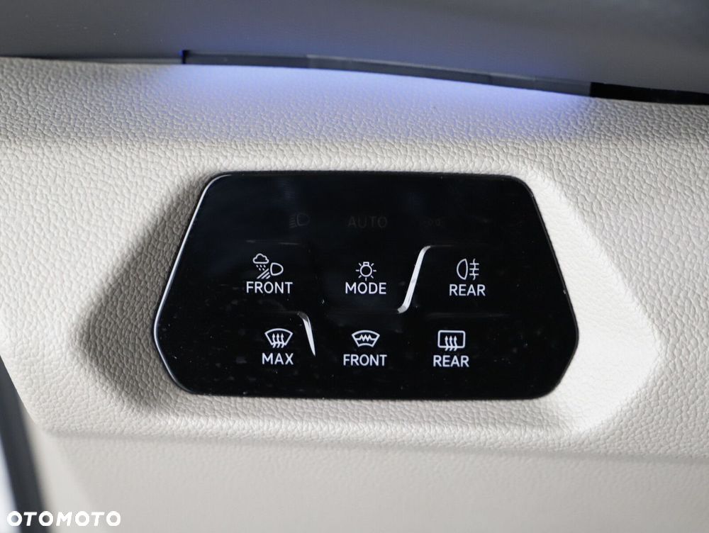 Volkswagen Multivan 2.0 TSI L2 Life DSG - 15