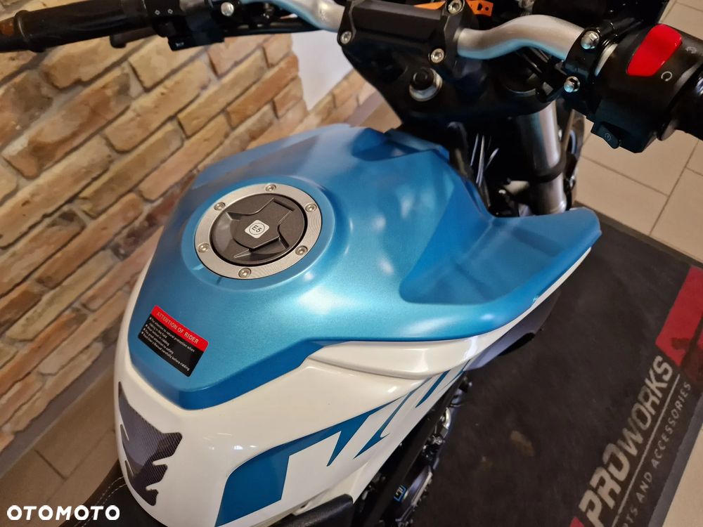 VOGE R125 - 18