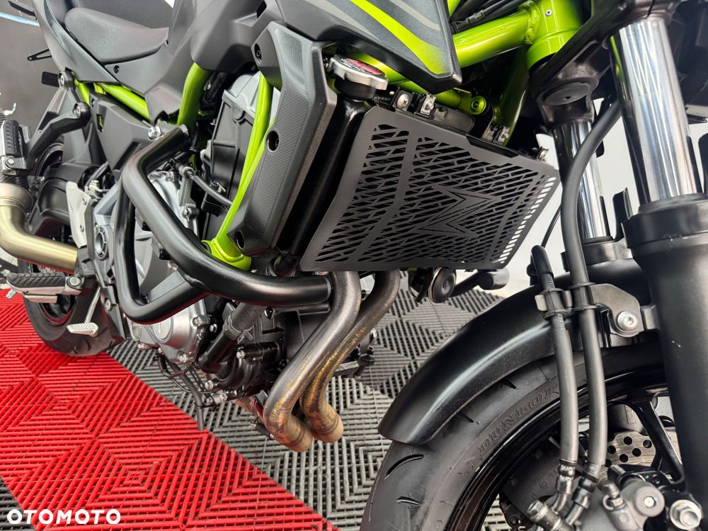 Kawasaki Z 650 - 36