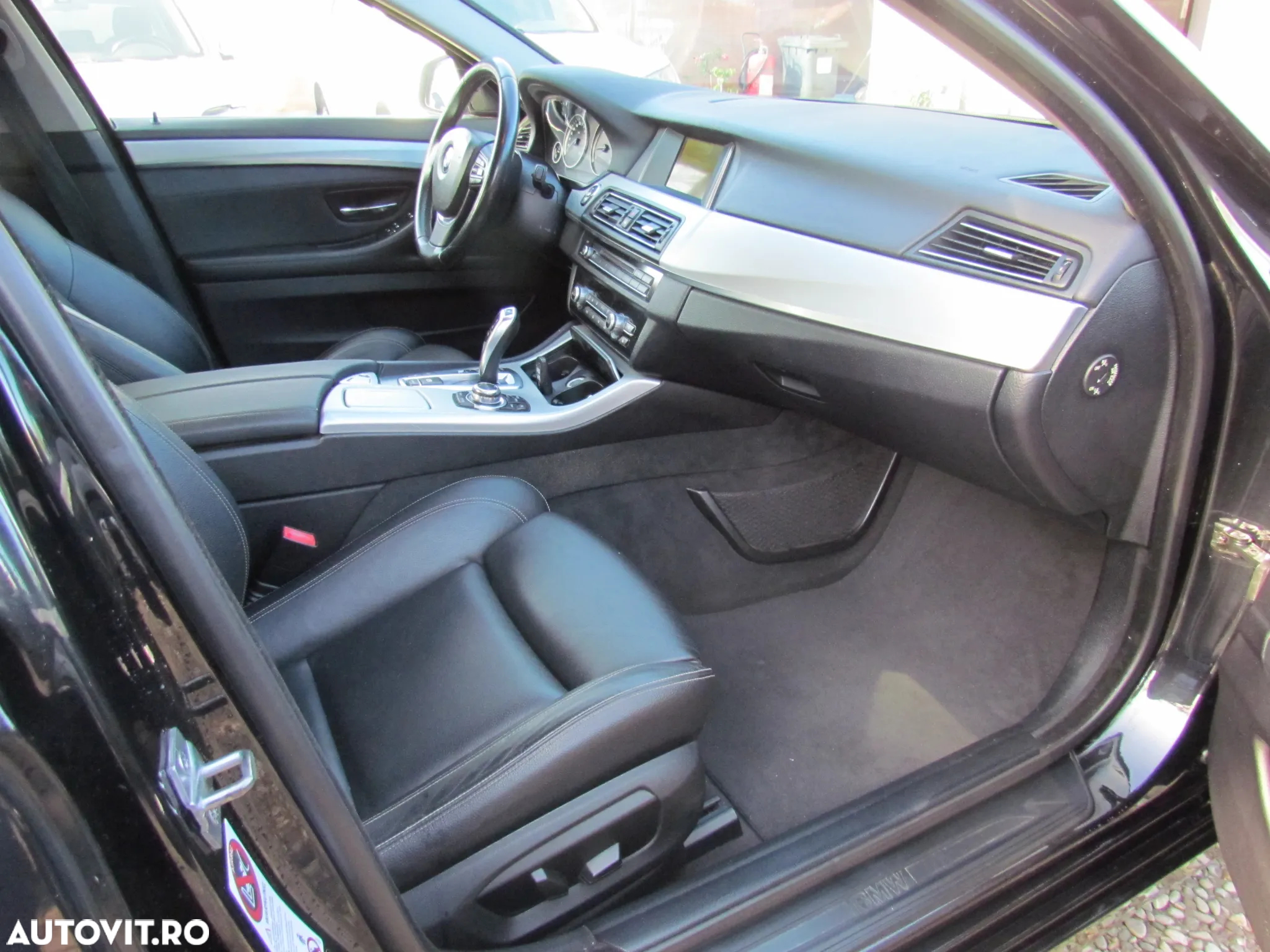 BMW Seria 5 530d xDrive Aut. - 7