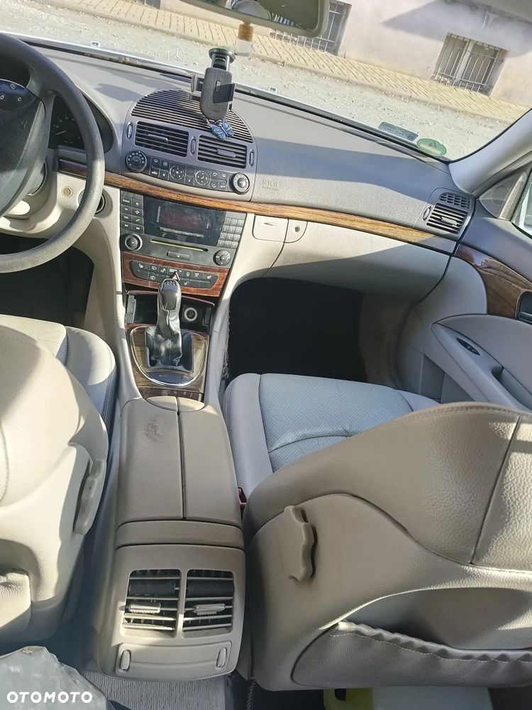 Mercedes-Benz Klasa E - 3