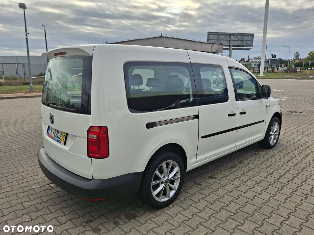 Volkswagen Caddy Maxi - 8