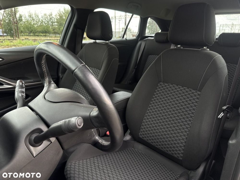 Opel Astra 1.4 T Elite - 18