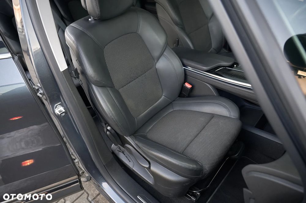 Renault Espace BLUE dCi 160 EDC BUSINESS EDITION - 16