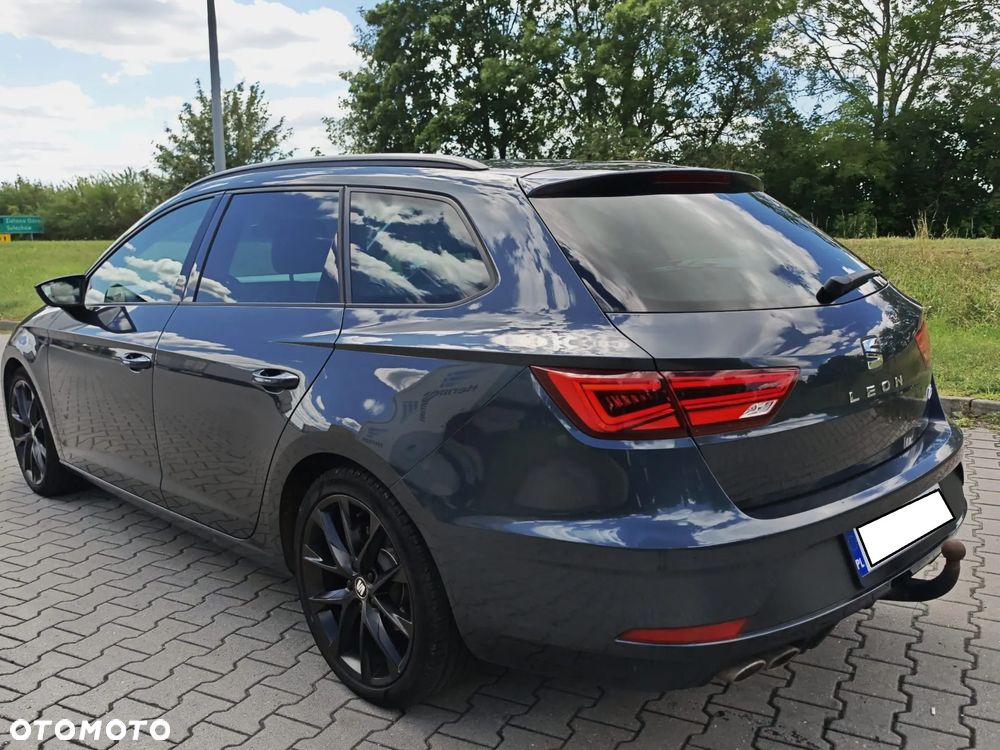 Seat Leon 2.0 TDI FR Black S&S DSG - 5