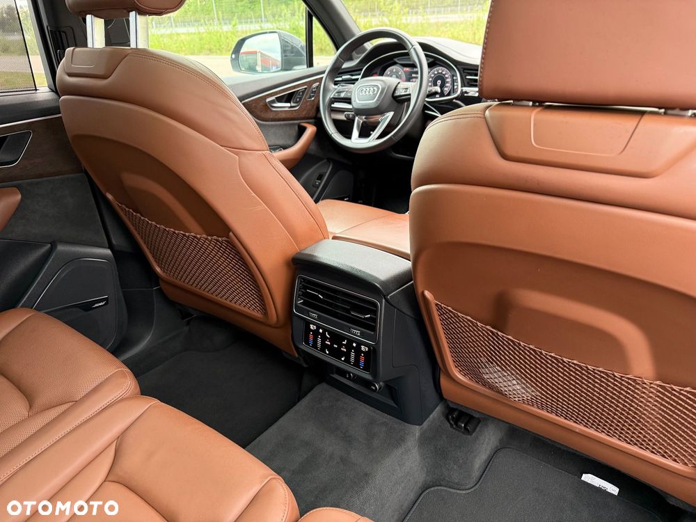 Audi Q7 50 TDI mHEV Quattro S Line Tiptr - 17