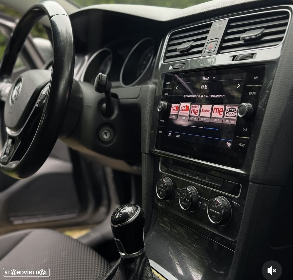 VW Golf 1.0 TSI R-Line - 5