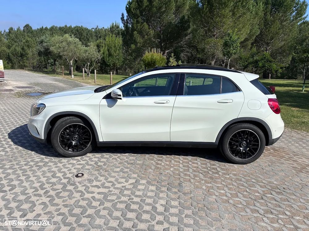 Mercedes-Benz GLA 180 d - 5
