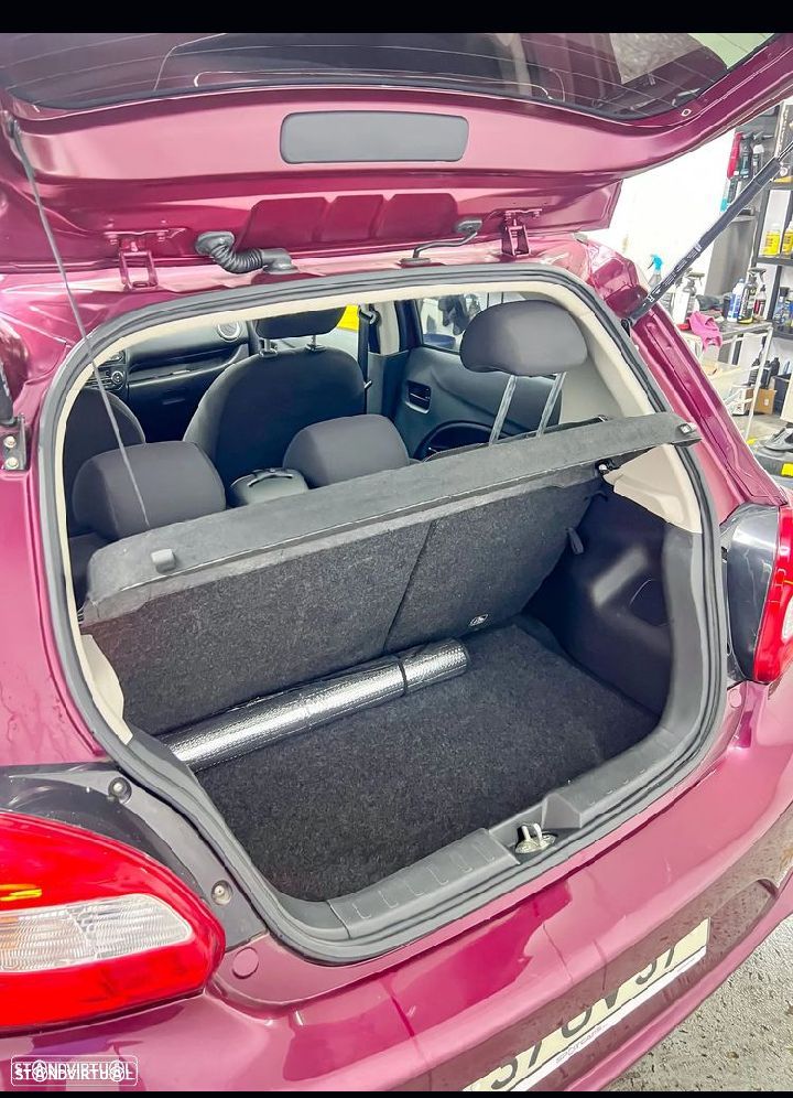 Mitsubishi Space Star - 2