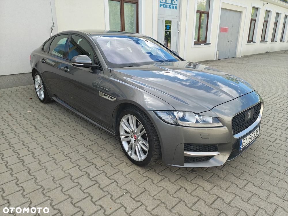 Jaguar XF 20d AWD R-Sport - 2