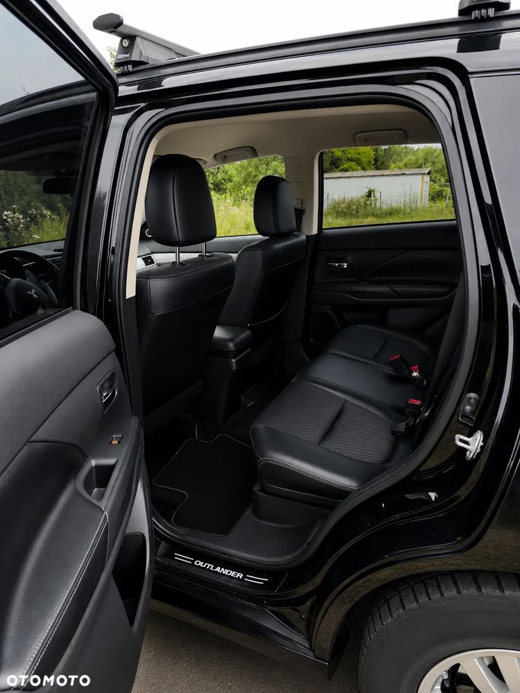 Mitsubishi Outlander Instyle NAVI - 5