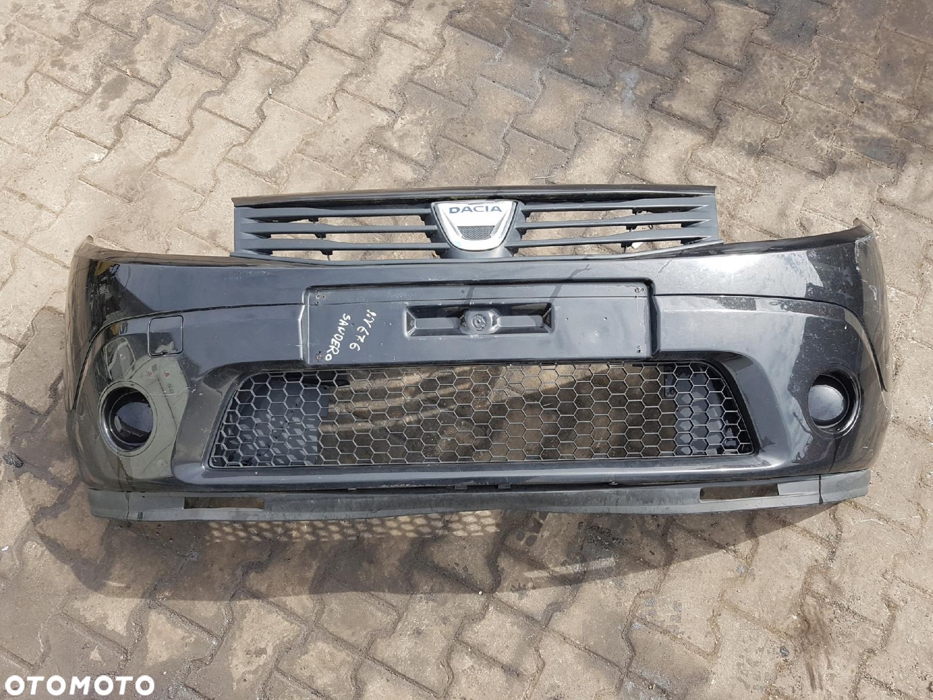 Dacia Sandero I 08-12r ZDERZAK PRZÓD GRILL NV676 - 1