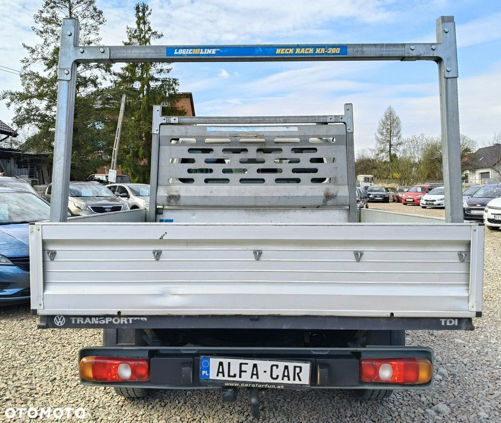 Volkswagen Transporter - 14