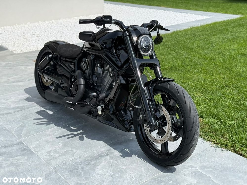 Harley-Davidson V-Rod Muscle - 3