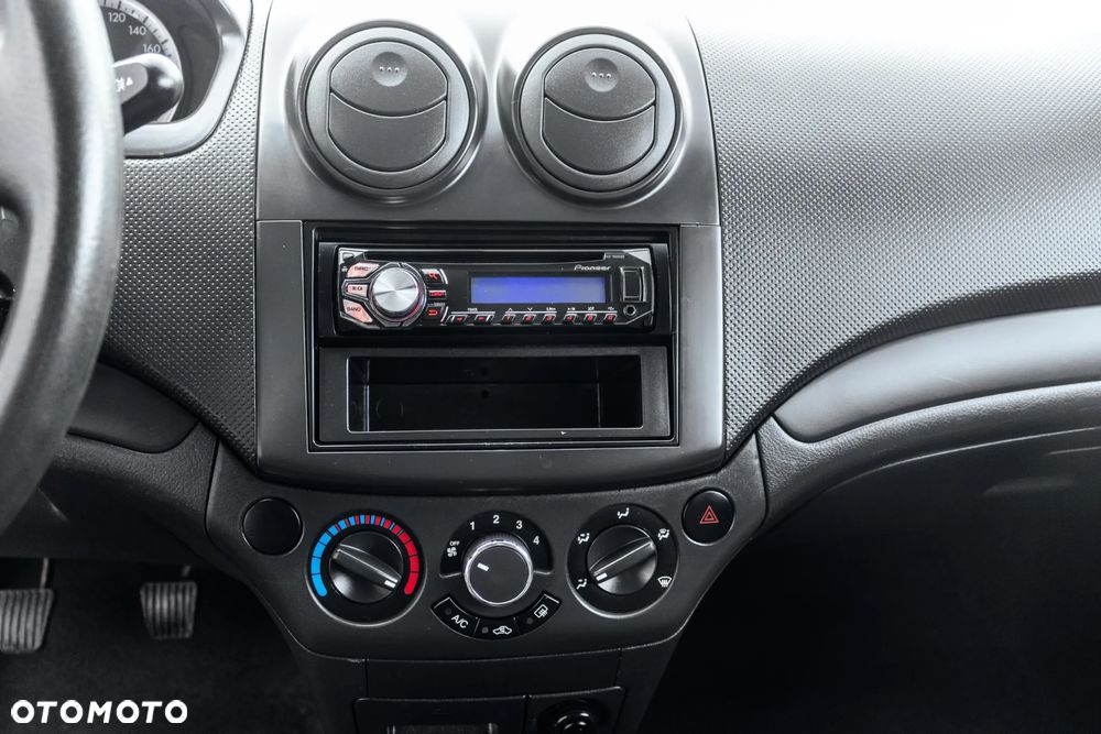 Chevrolet Aveo 1.2 16V LS EU5 - 17