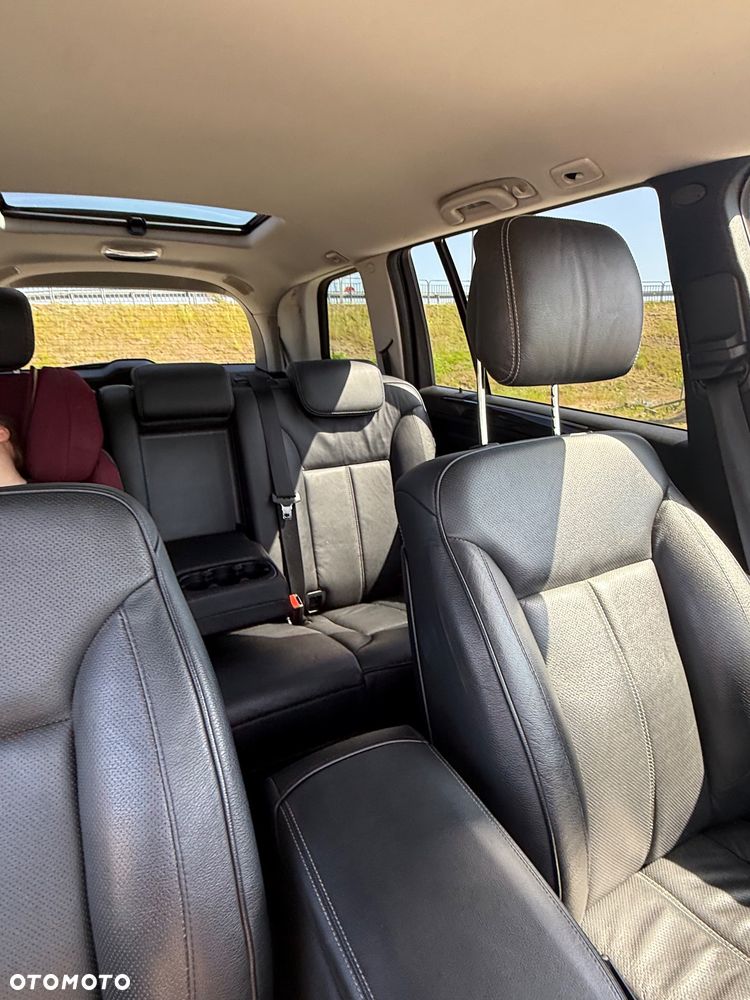Mercedes-Benz GL 350 CDI - 15