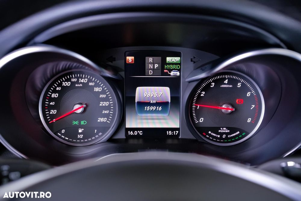 Mercedes-Benz GLC 350 e 4Matic 7G-TRONIC AMG Line - 18