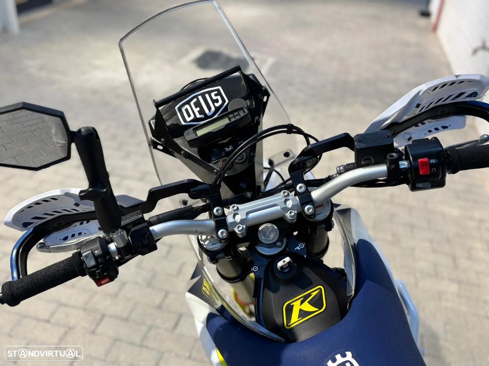 Husqvarna 701 Enduro - 3