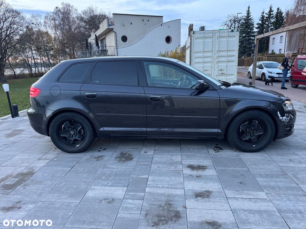 Audi A3 Sportback - 15