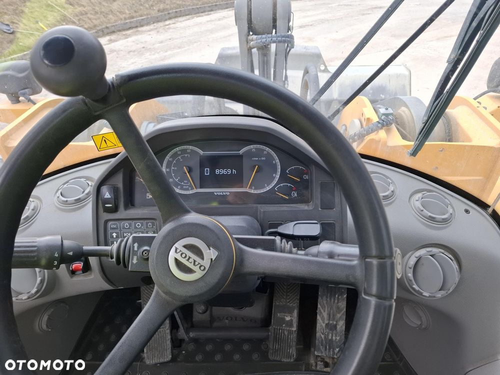 Volvo L150H - 12
