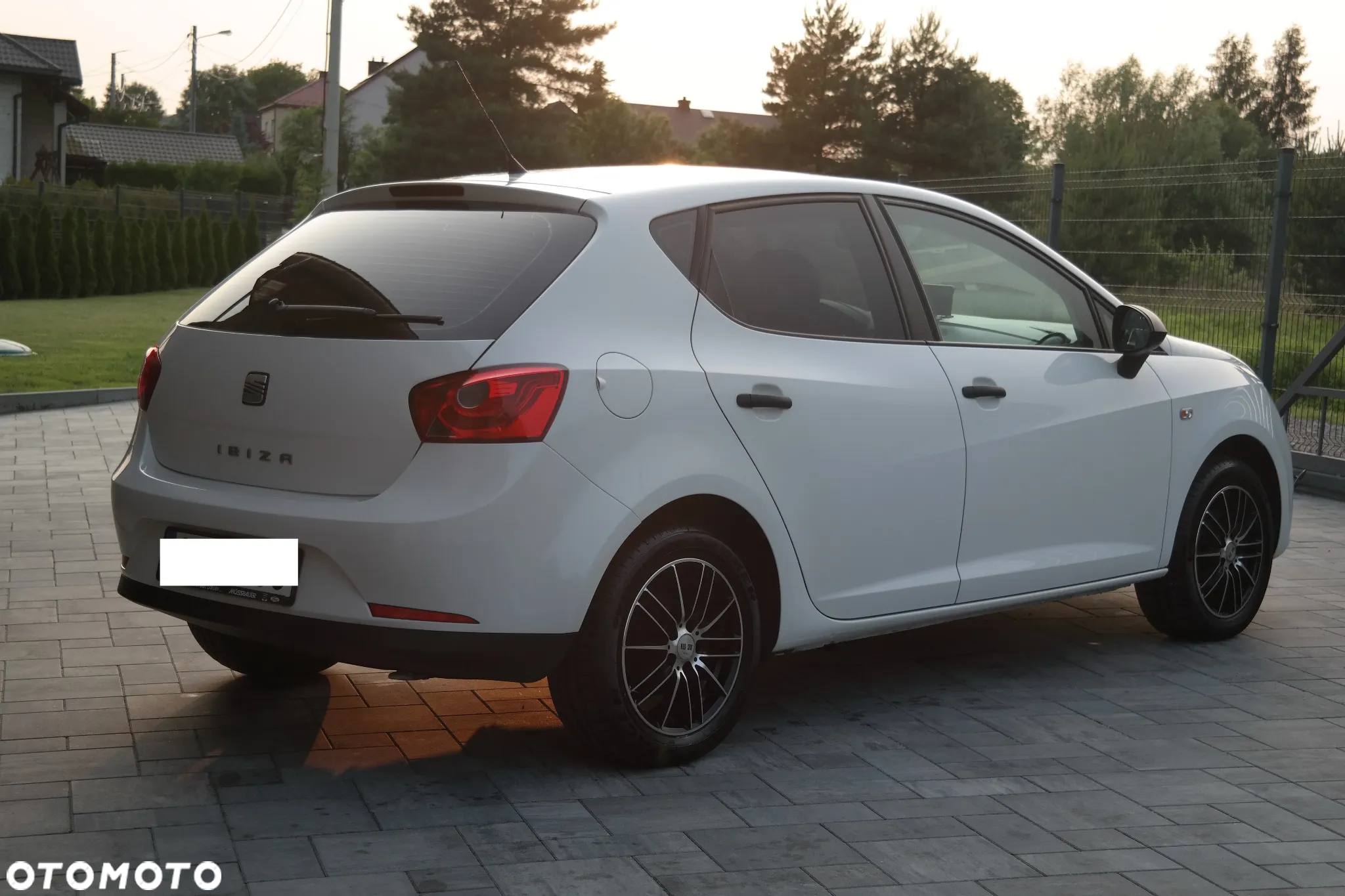 Seat Ibiza - 2
