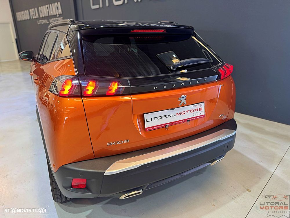 Peugeot 2008 1.2 PureTech GT - 10
