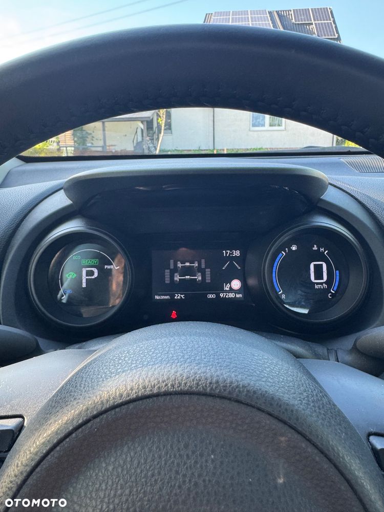 Toyota Yaris Cross Hybrid 1.5 Comfort - 21