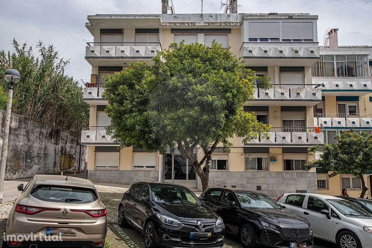 Apartamento T1 para arrendamento - Grande imagem: 2/15