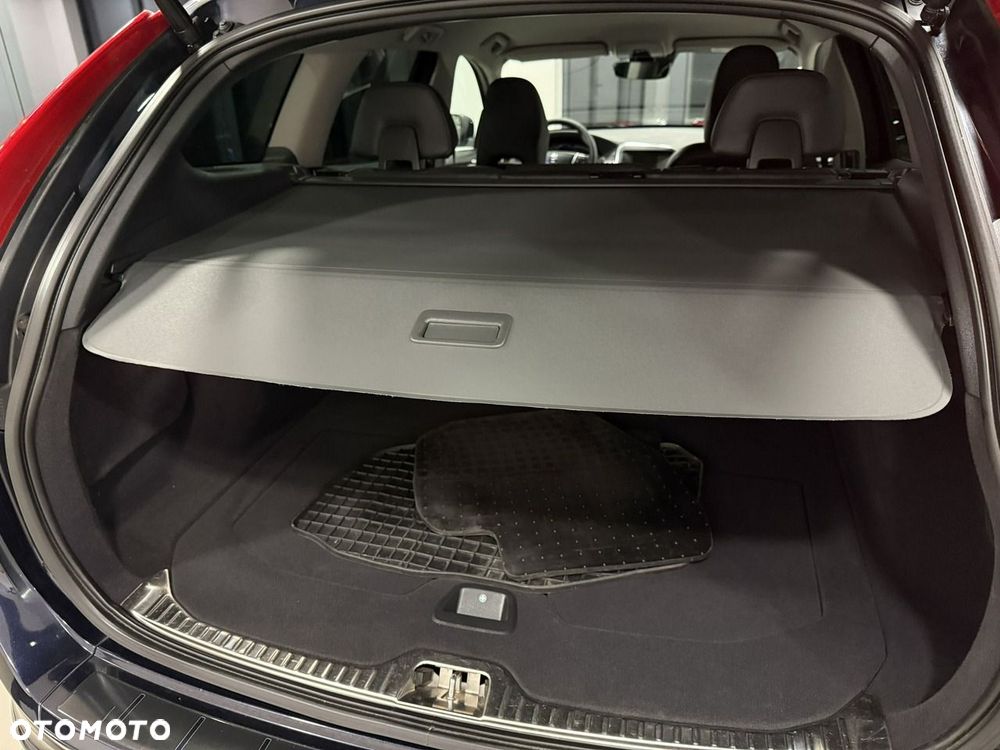 Volvo XC 60 D3 Drive-E Momentum - 8