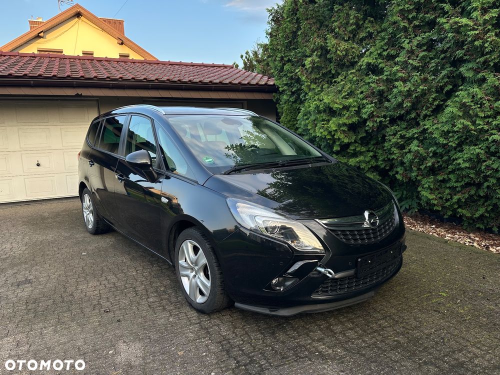 Opel Zafira - 2