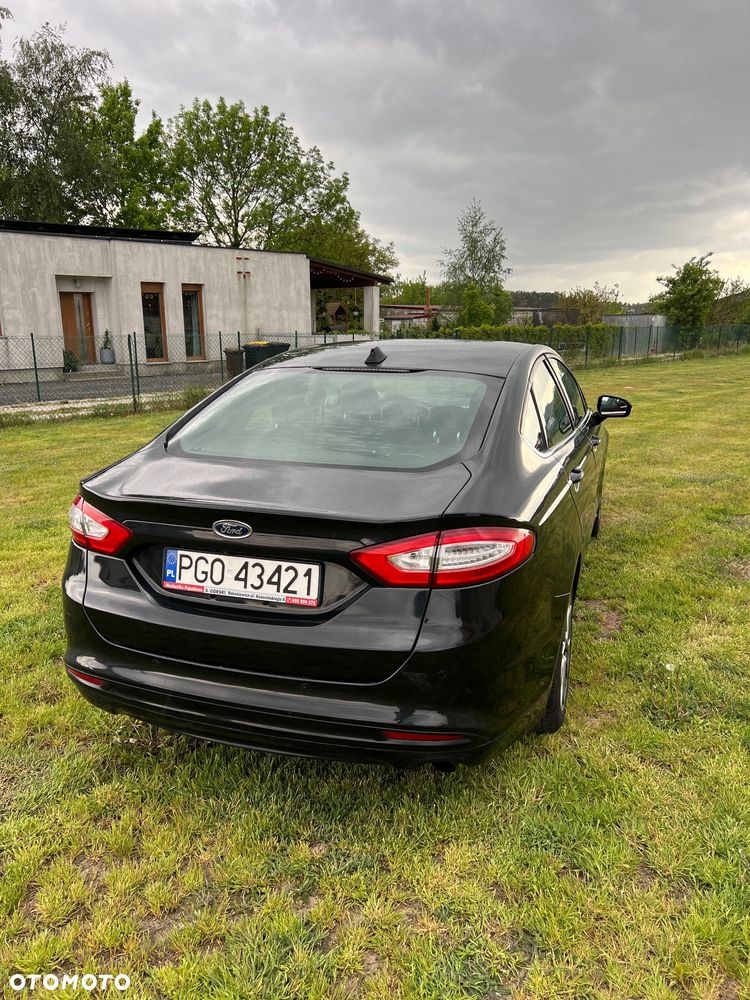 Ford Fusion - 6