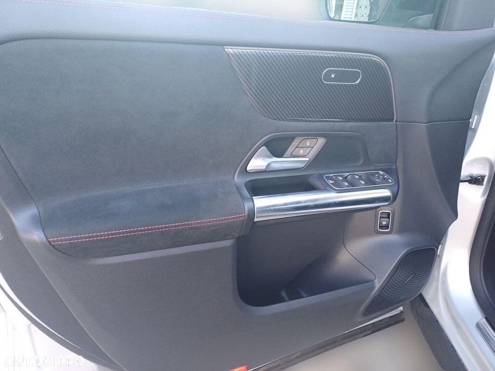 Mercedes-Benz GLA AMG 35 4MATIC AMG Speedshift DCT 8G - 10
