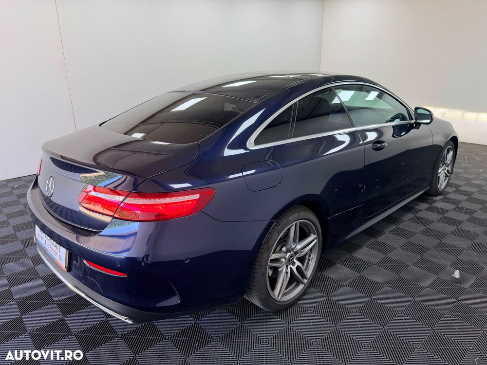 Mercedes-Benz E 300 9G-TRONIC AMG Line - 17