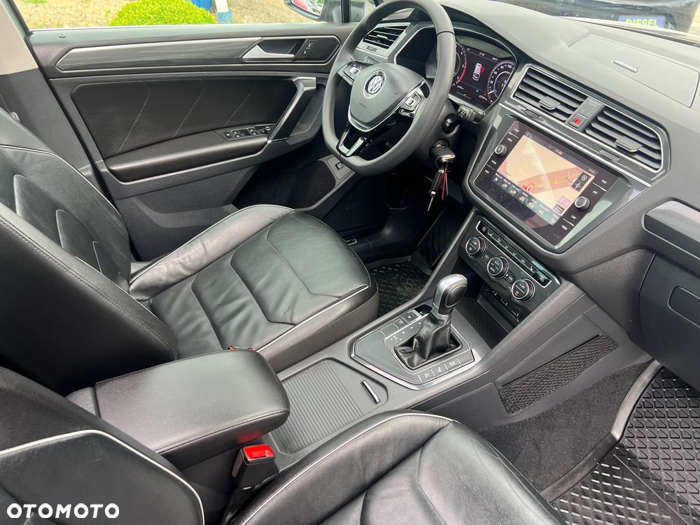 Volkswagen Tiguan - 30
