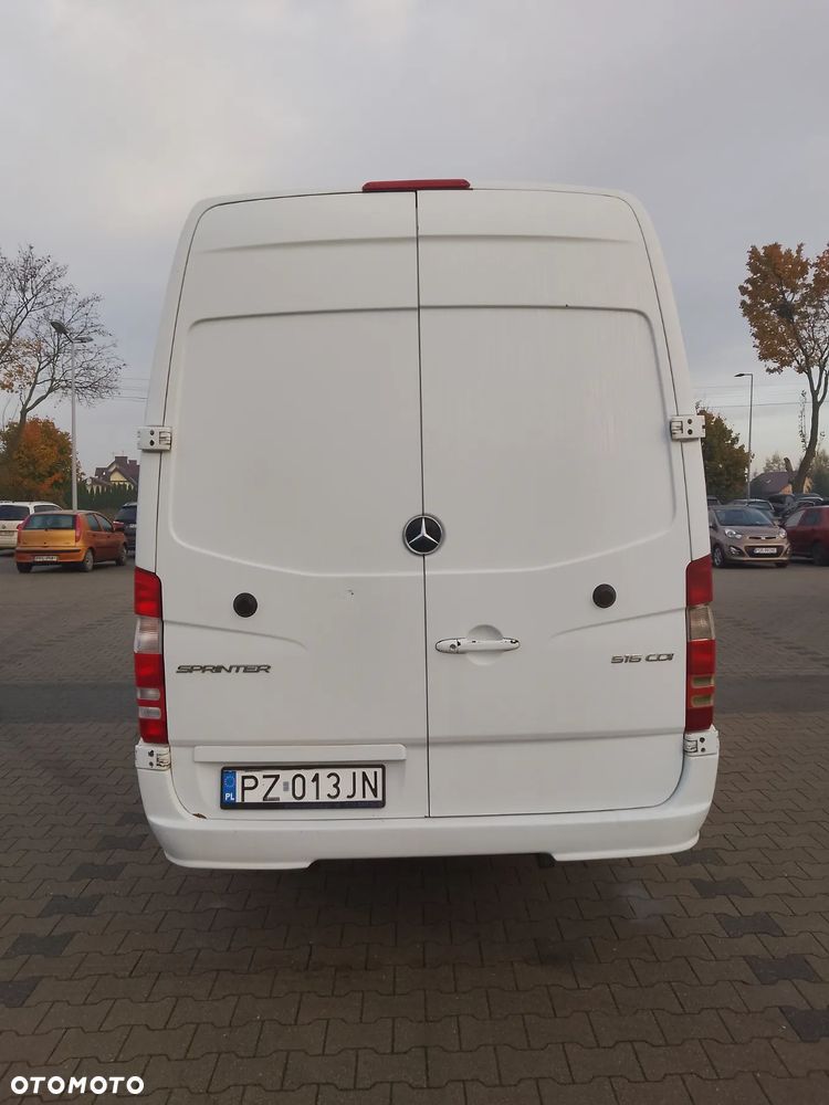 Mercedes-Benz Sprinter Mercus - 13