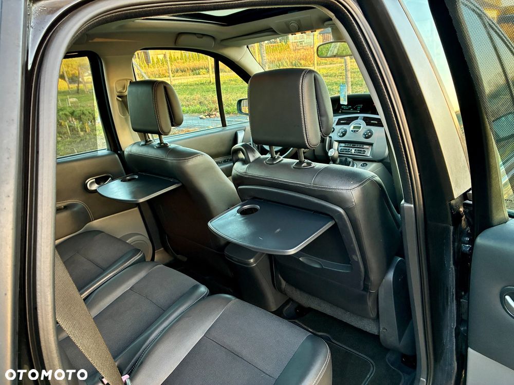 Renault Grand Scenic - 23