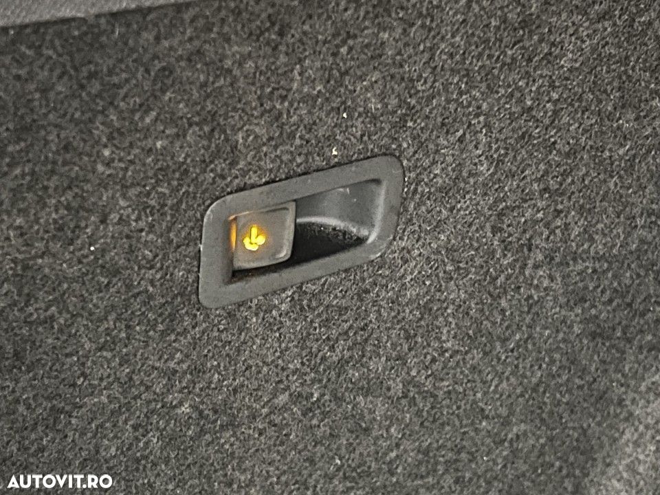 Cupra Formentor 1.4 e-HYBRID PHEV - 32