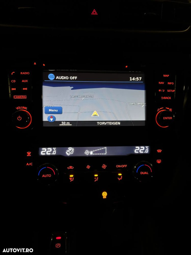 Nissan Qashqai 1.6 DCI ALL-MODE 4x4i TEKNA+ - 15