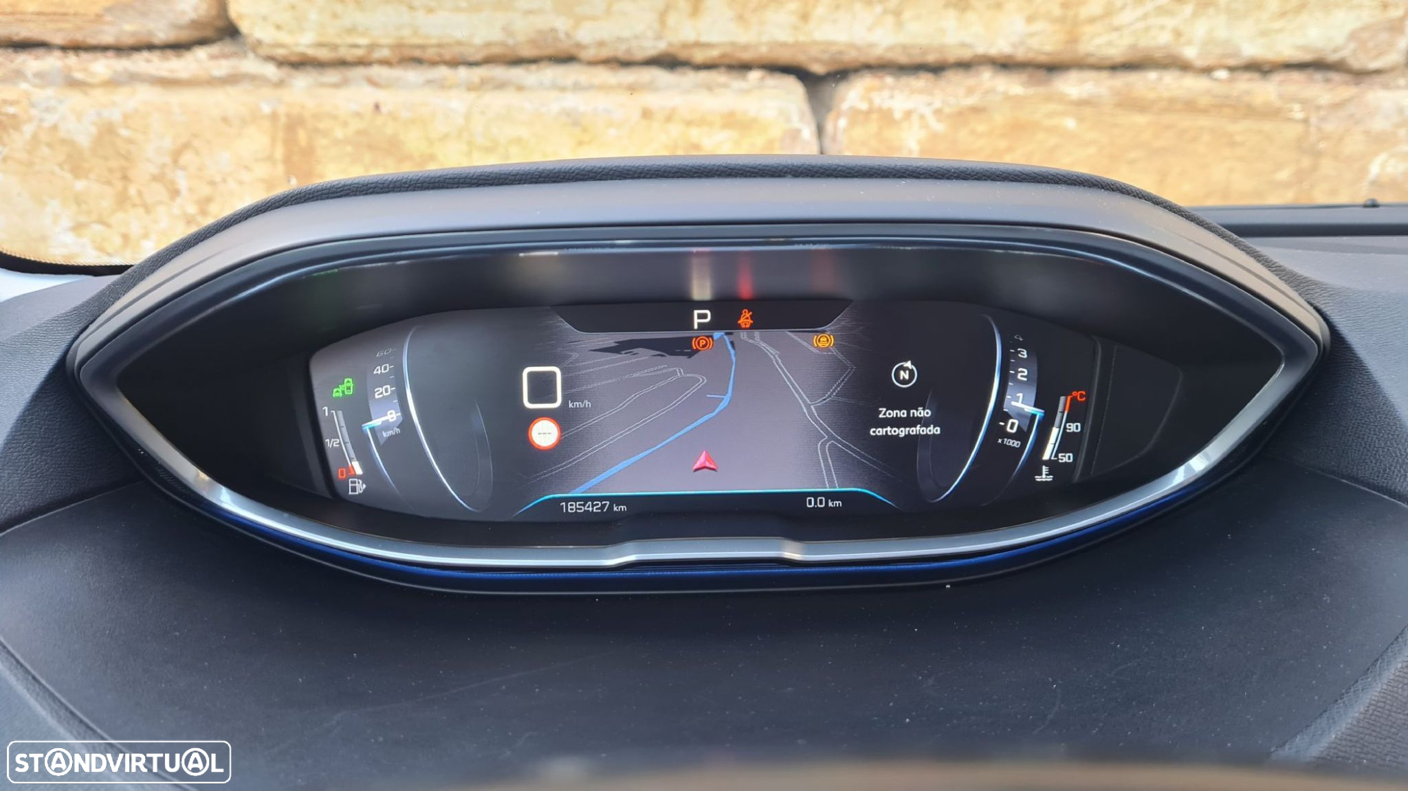 Peugeot 5008 1.6 BlueHDi Allure EAT6 - 17