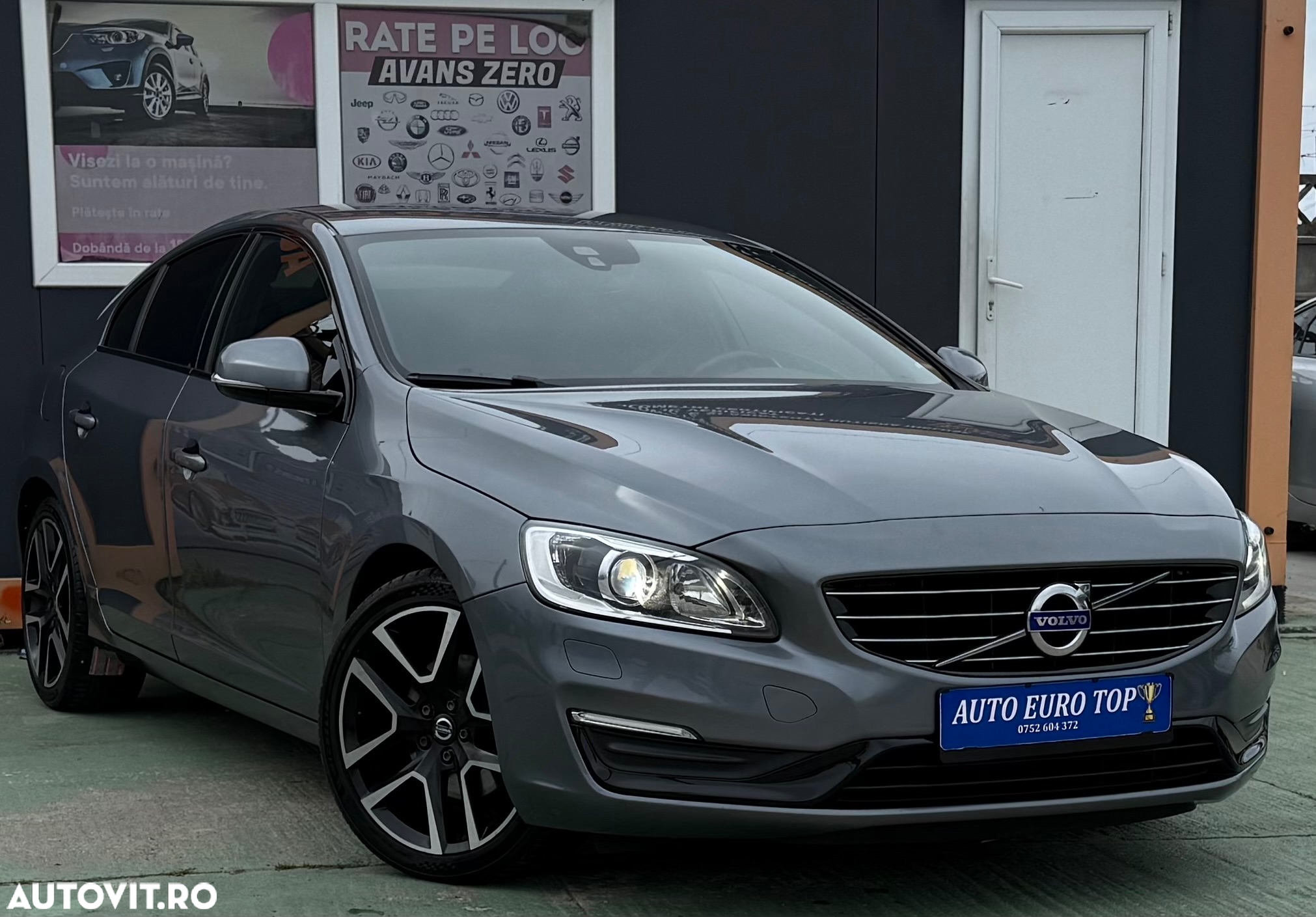 Volvo S60 D4 Geartronic Summum - 10