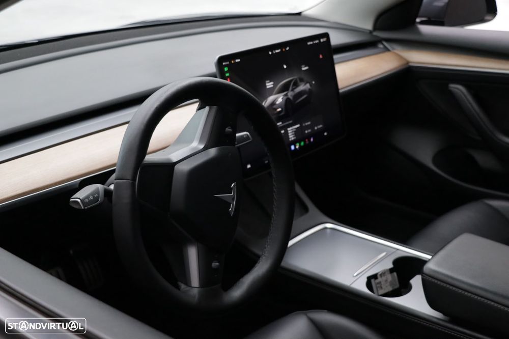 Tesla Model 3 Long Range AWD Dual Motor Performance - 10